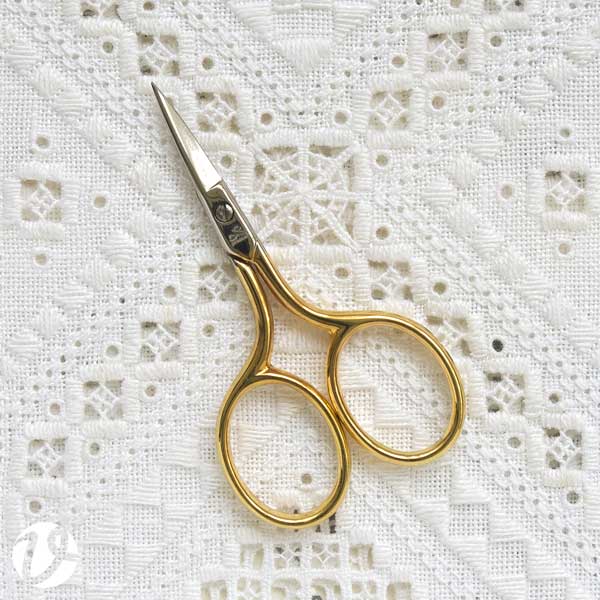 2-75 inch Premax scissors 